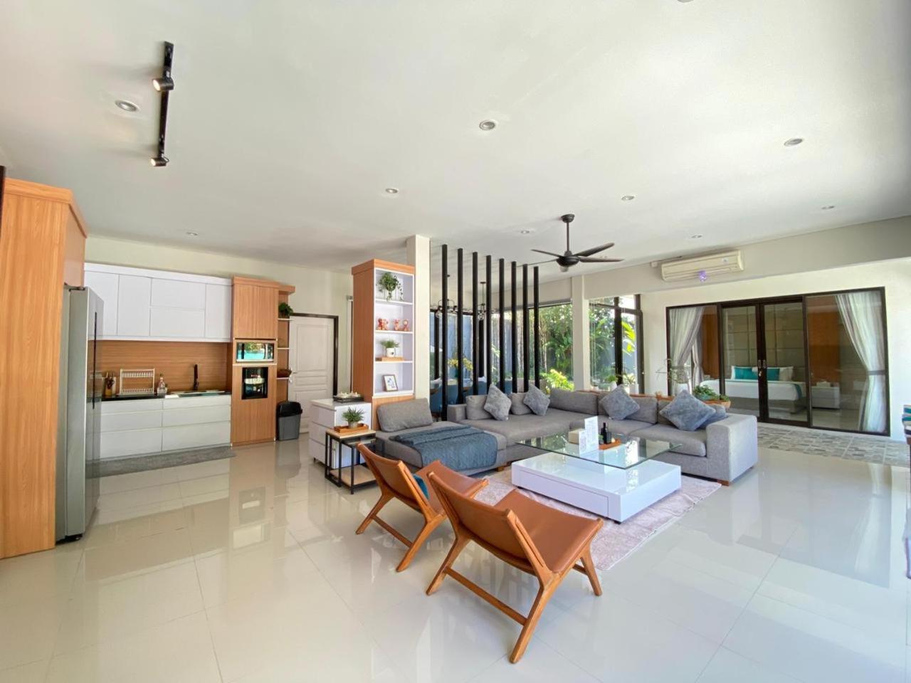 Layali Breeze Villa Jimbaran Exterior foto