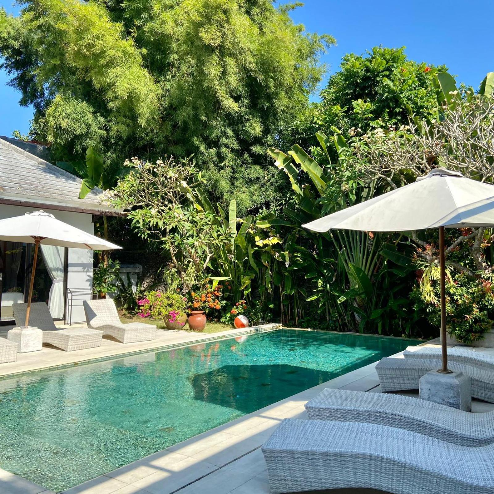 Layali Breeze Villa Jimbaran Exterior foto