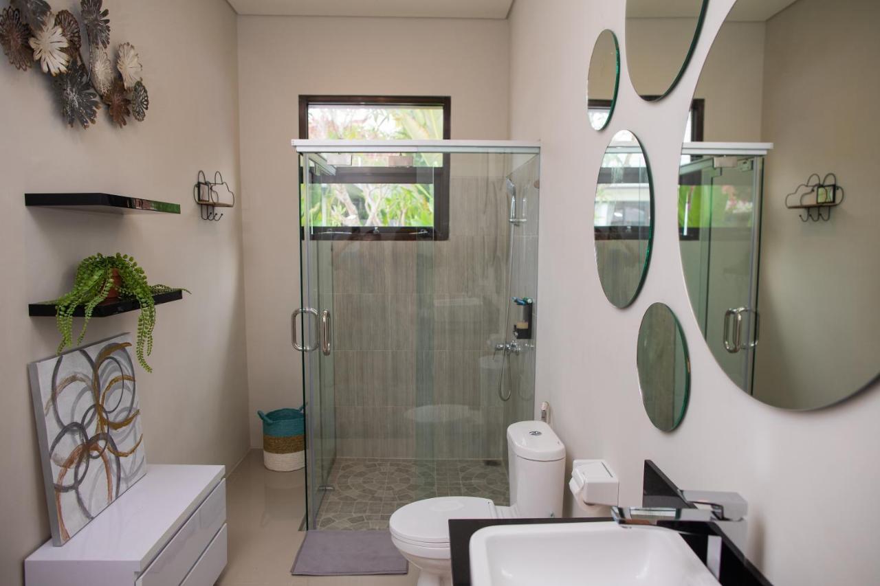 Layali Breeze Villa Jimbaran Exterior foto
