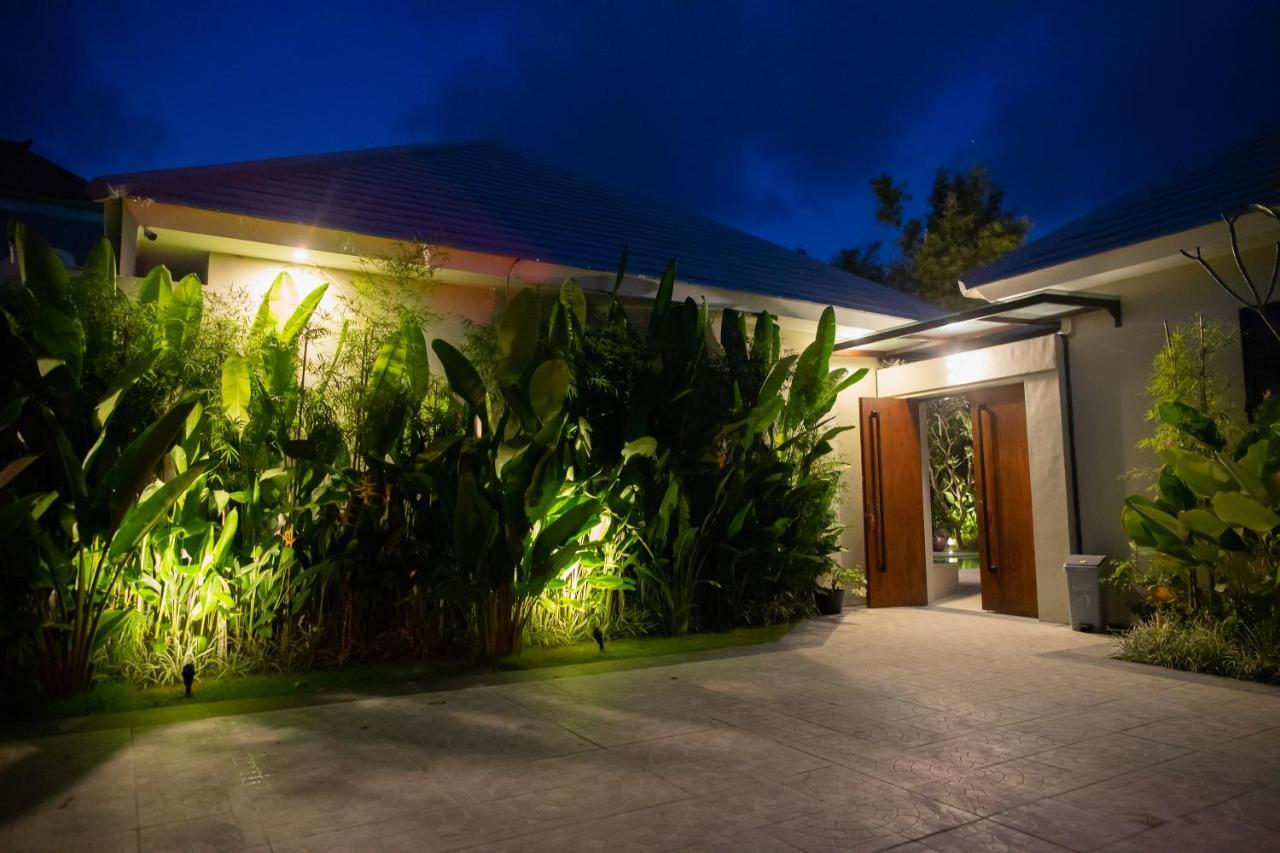 Layali Breeze Villa Jimbaran Exterior foto