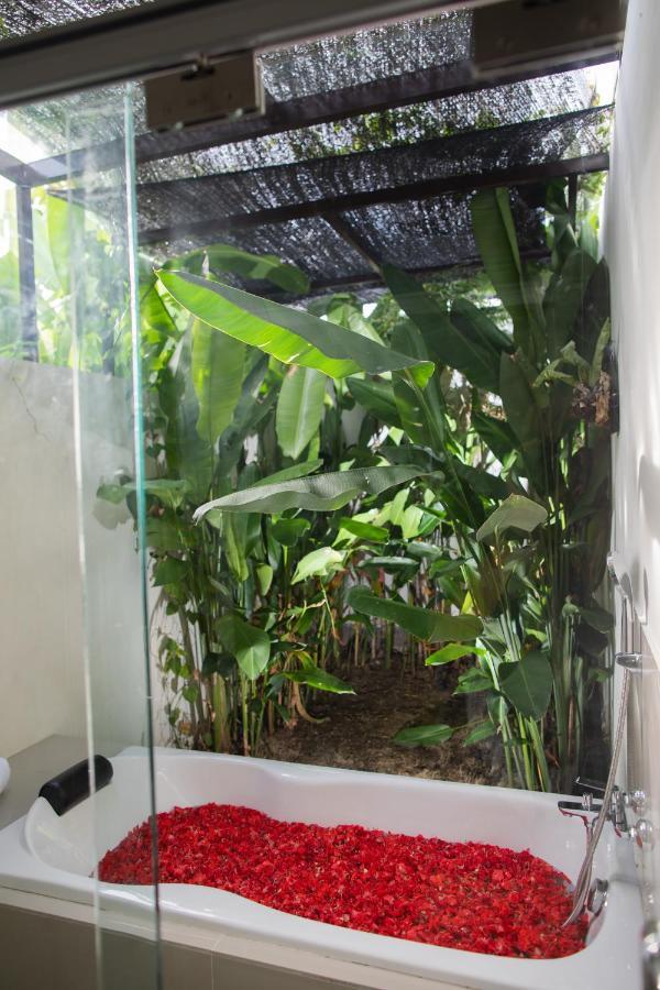 Layali Breeze Villa Jimbaran Exterior foto